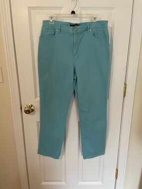 Gloria Vanderbilt Women's Teal Straight-Leg Jeans
